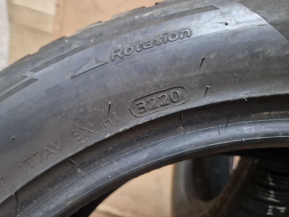 2 Hankook R19 245/50
зимни гуми
DOT3220