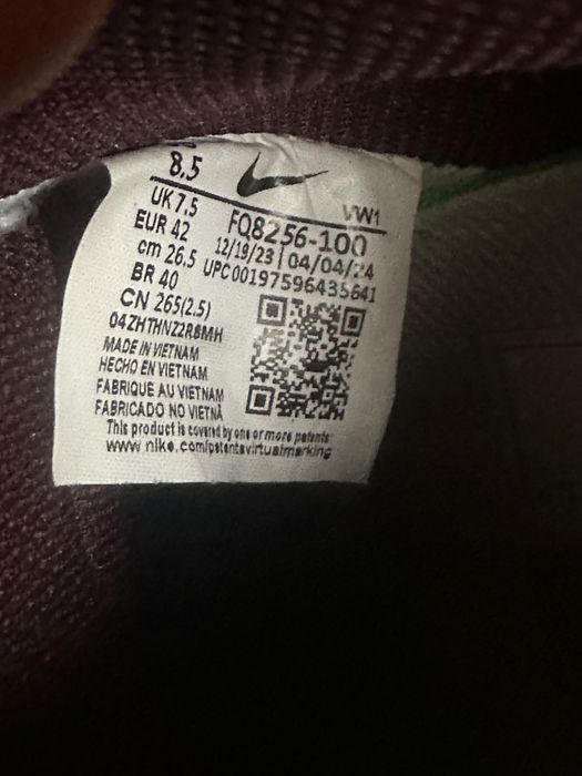 Vand Adidasi Nike Flight