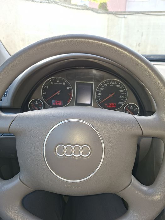 Vând audi a 4 b6