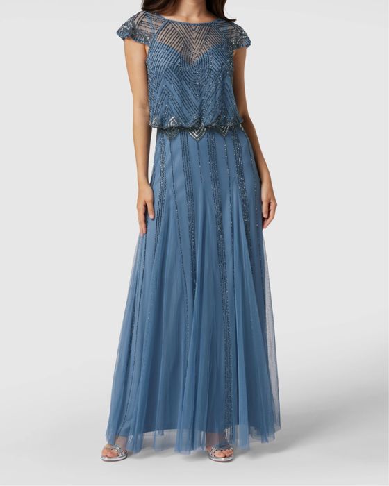 НОВА дълга дамска рокля от тюл изцяло с камъни LACE&BEADS (Л)