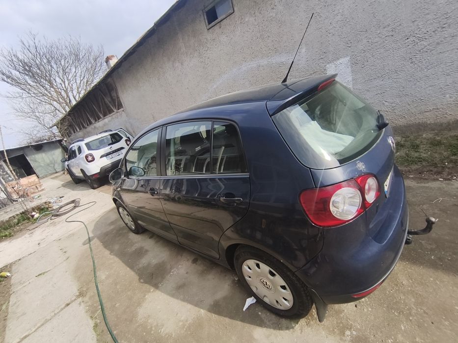 Se vinde golf 5 plus