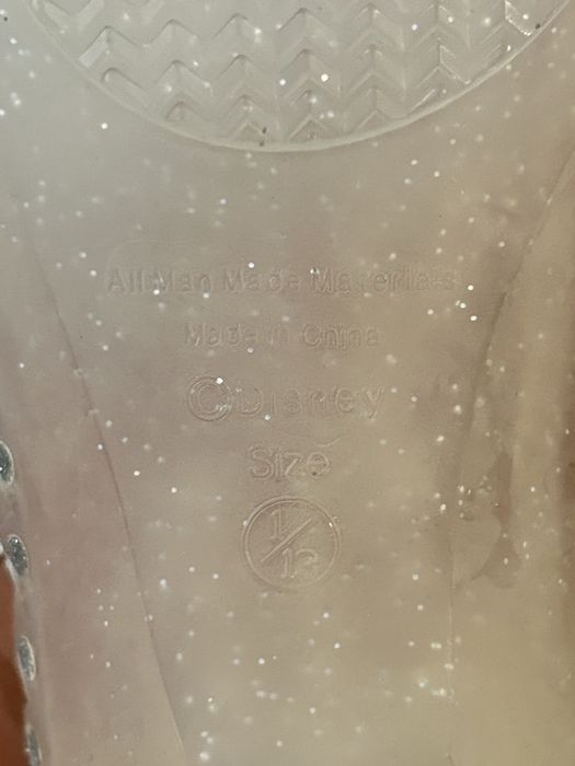 детские туфли с парижа