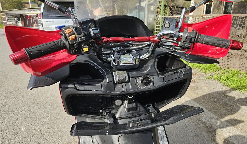 Suzuki Skywave 250-М 2013 r.