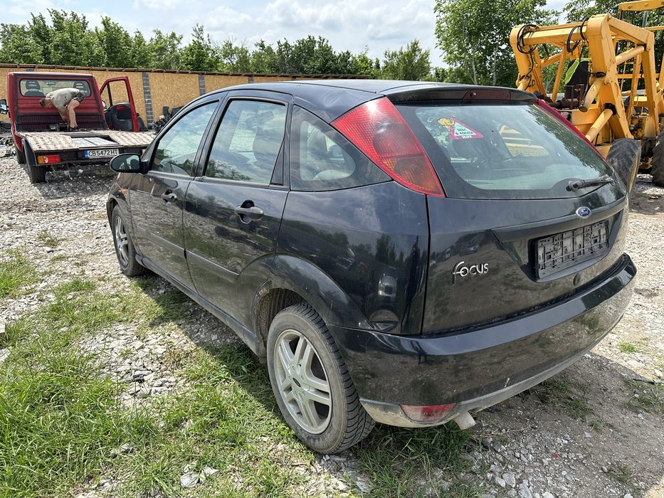Форд Фокус 1.8 дизел 2000г само на части