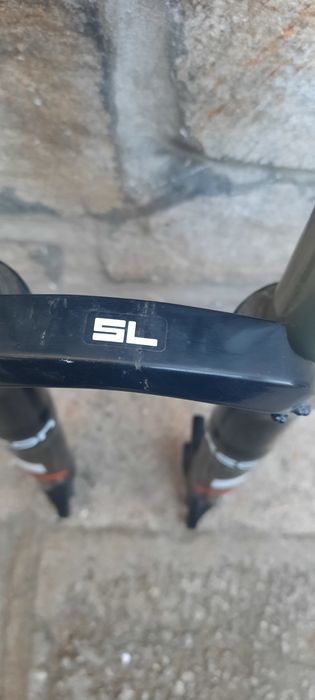 Вилки  Rock Shox Lyrik 29" и  Recon SL-26"