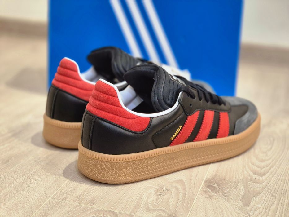 Adidași Samba Xlg