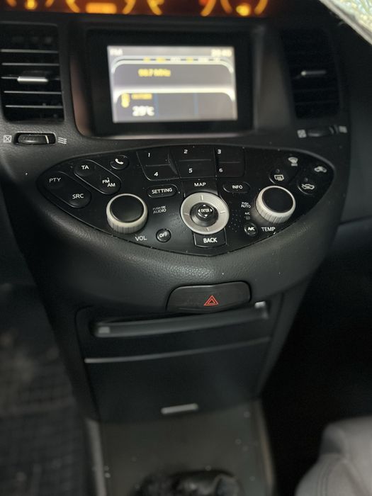 Nissan Primera P12