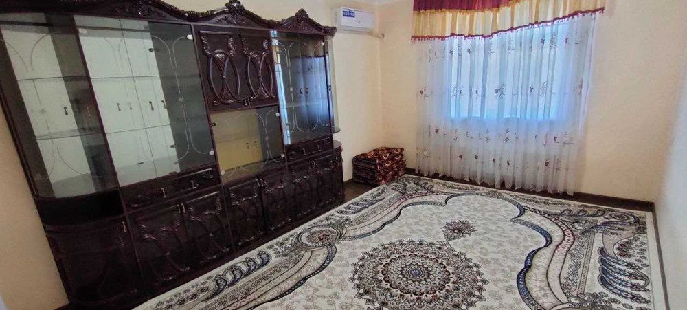 Sotiladi: 3 xonali 3-qavatdan gʼishtli qulay uy – Qarshi, Most yoni