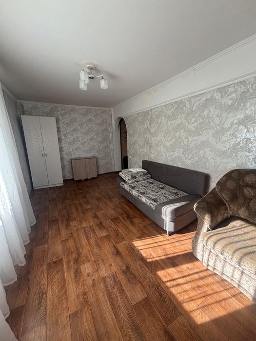 Продам 2 комн квартиру.Вокзал
