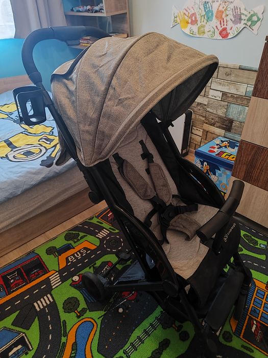 Лятна количка Kinderkraft Pilot