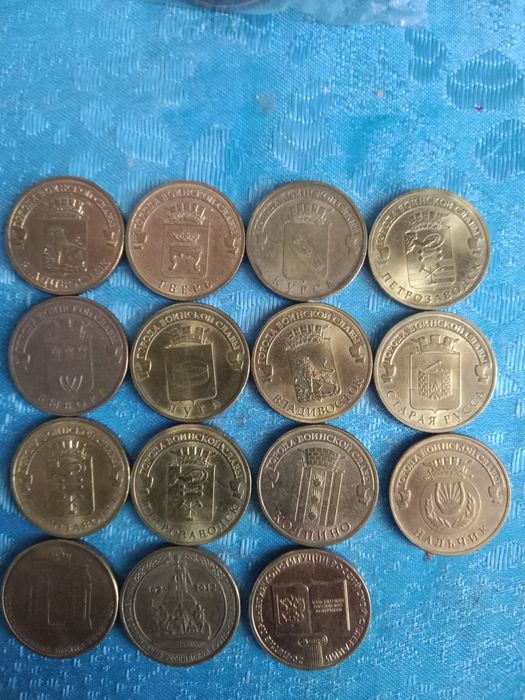 продам тематические коллекции монет