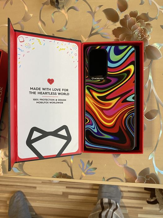 Продавам кейсове за Samsung galaxy a 72