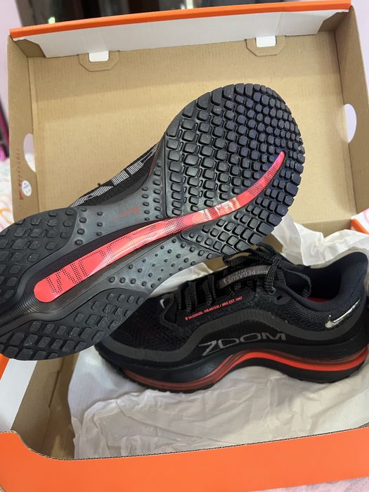 Обувки за бягане Nike Pegasus Premium.