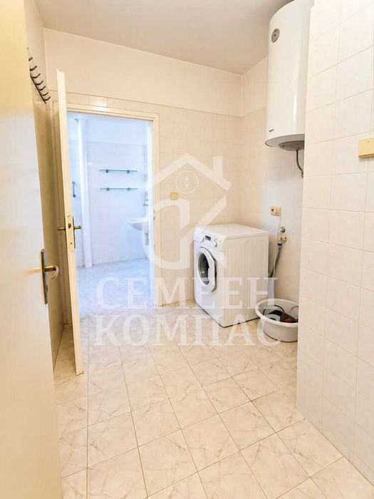 Продава се Тристаен апартамент в Пловдив, Младежки Хълм - 107 кв.м за 2141 €/кв.м - Снимка #14