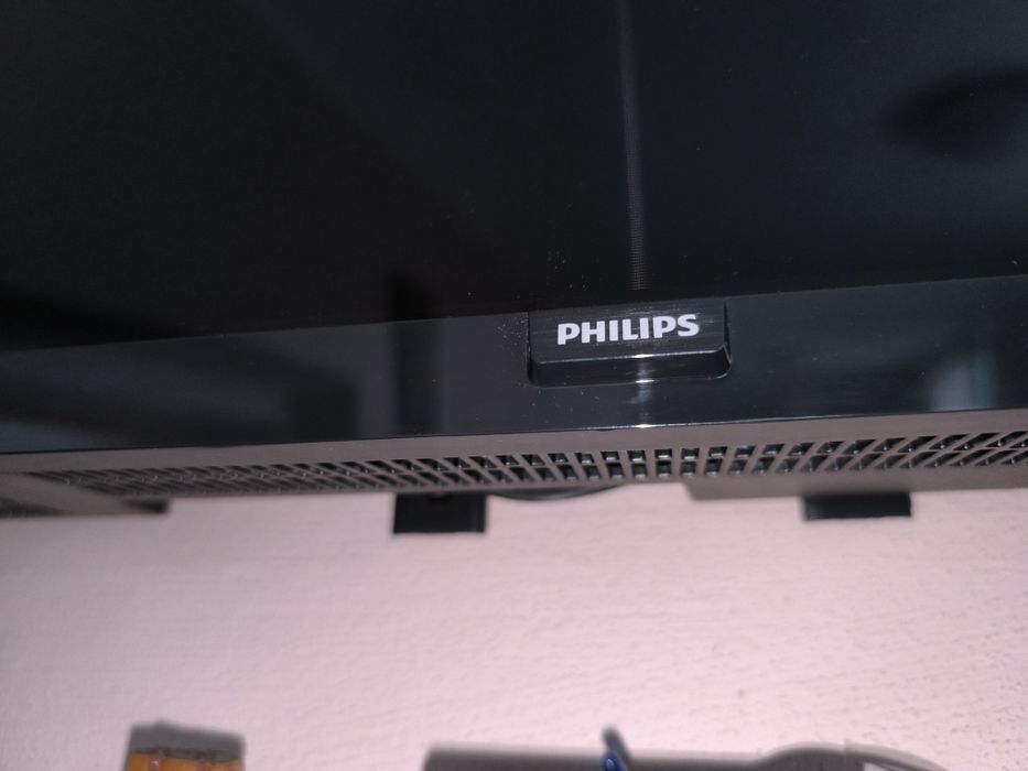 Телевизор Филипс 32