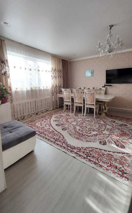 Продам дом в мкрн. Кунгей