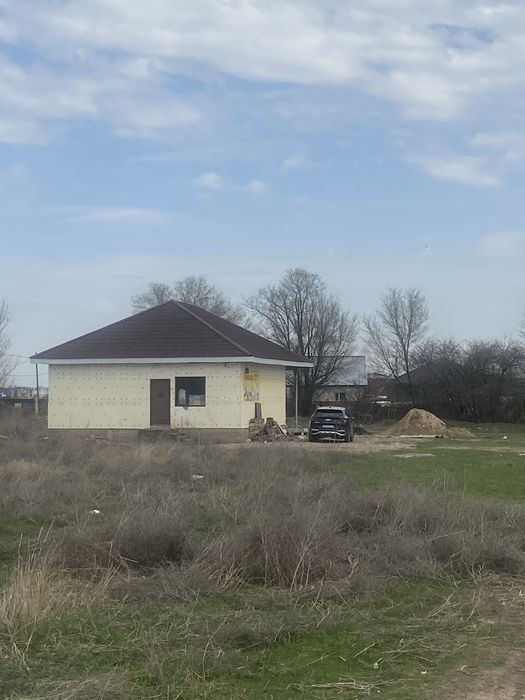 Продам участки в мкр. - МАДИНЕТ.