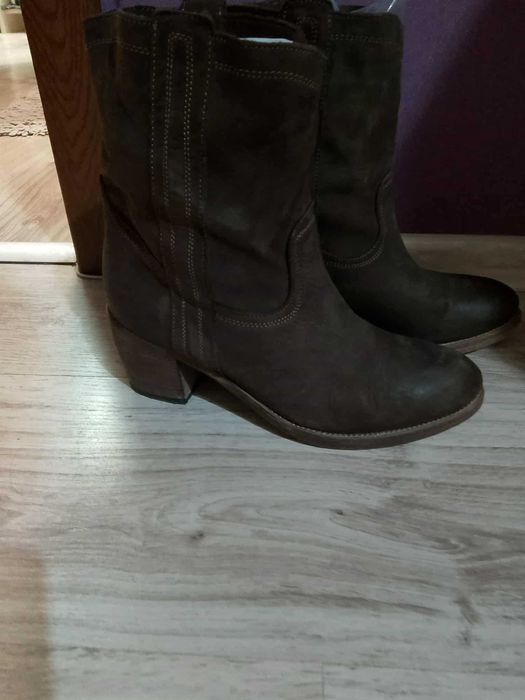 Дамски каубойски ботуши Естествен велур