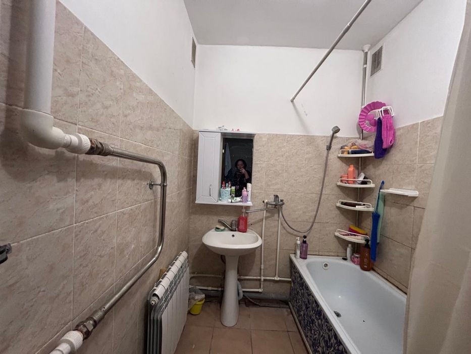 Продам 3 комначную квартиру