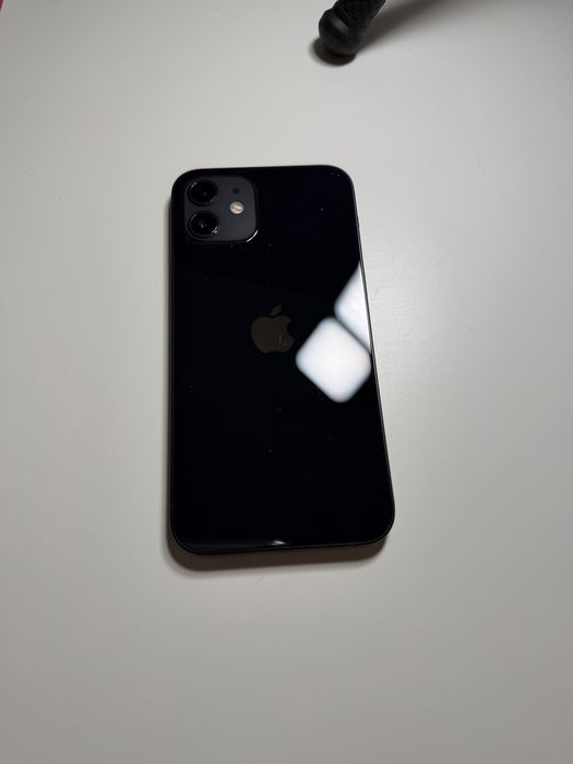 Iphone 12 | 64GB | Black