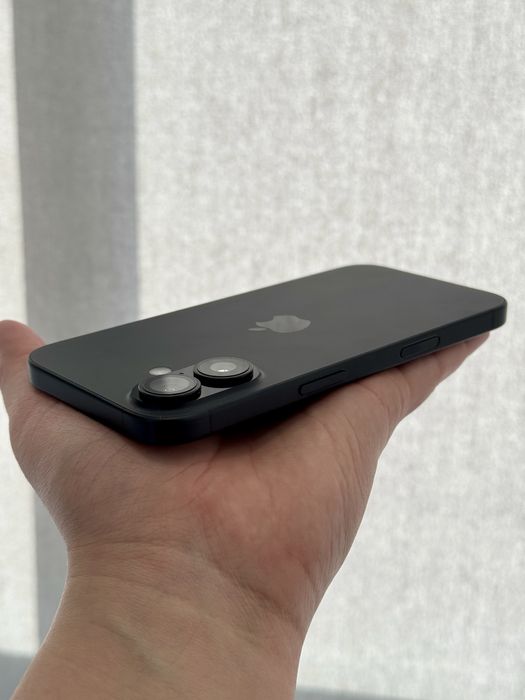 Iphone 16 99%akb 256gb Айфон 16