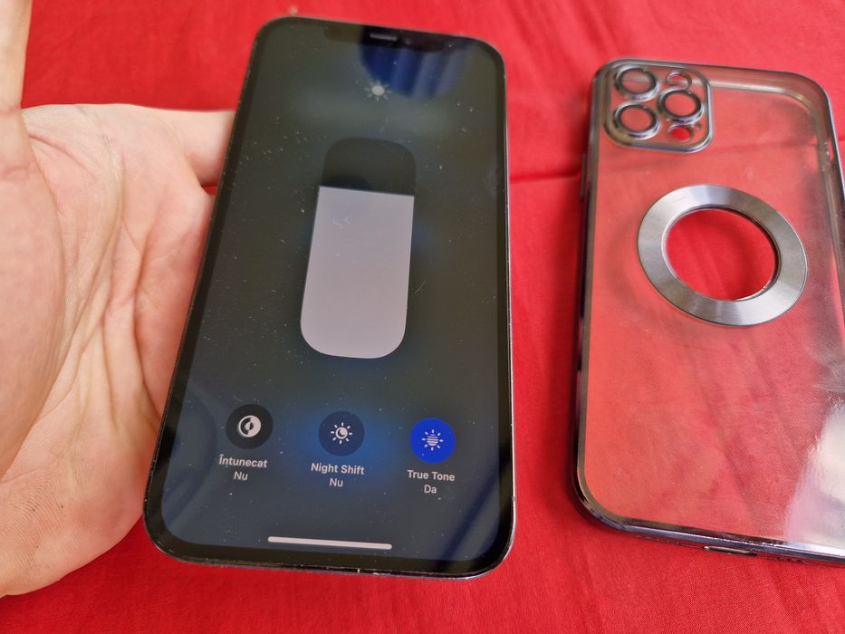 -Iphone 12Pro, ca Nou, Blue, 128Gb, 6Ram Bat: 100% ireprosabil stare perfecta poze reale doar telefonul nici o restrictie