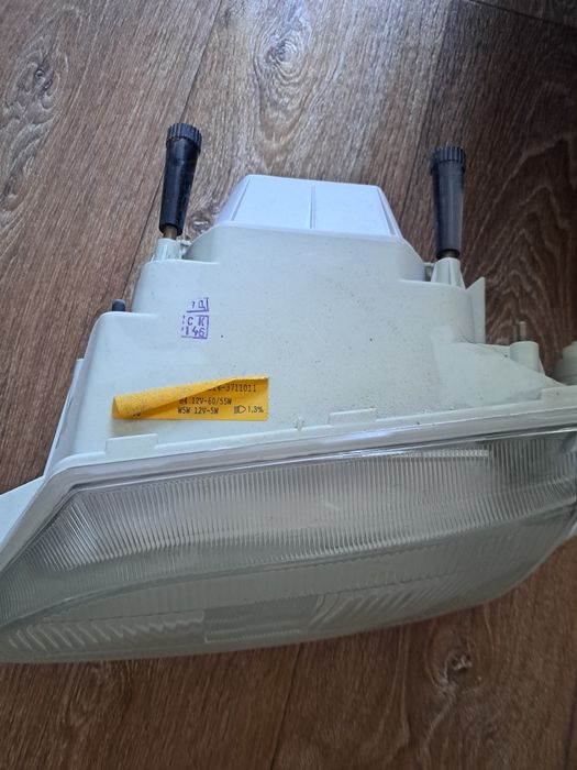 Фара левая ваз 2115