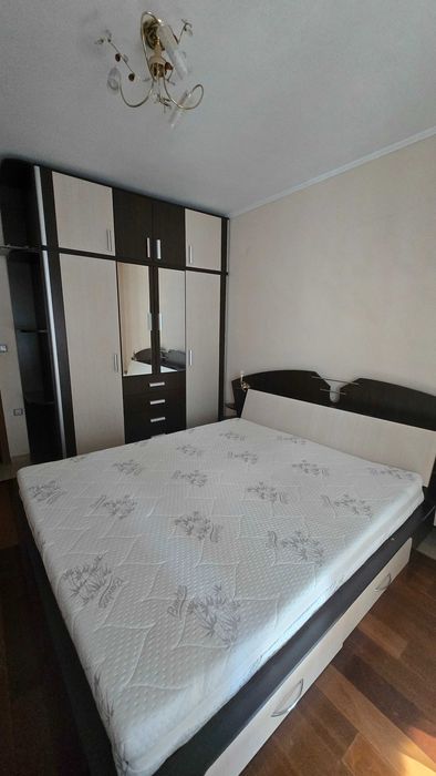 Мебели за спалня