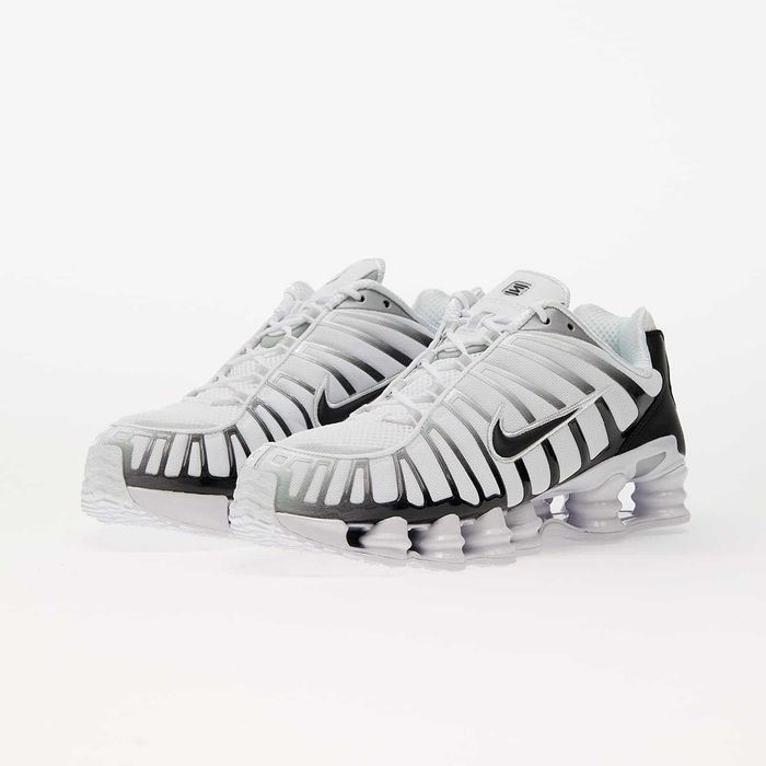 Nike Shox TL White and Black / Outlet