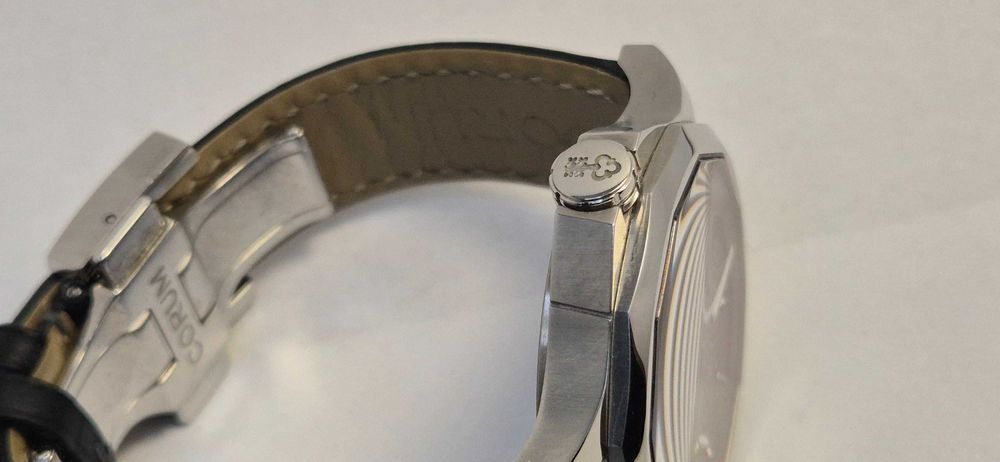 Corum Admiral's Cup Legend 42