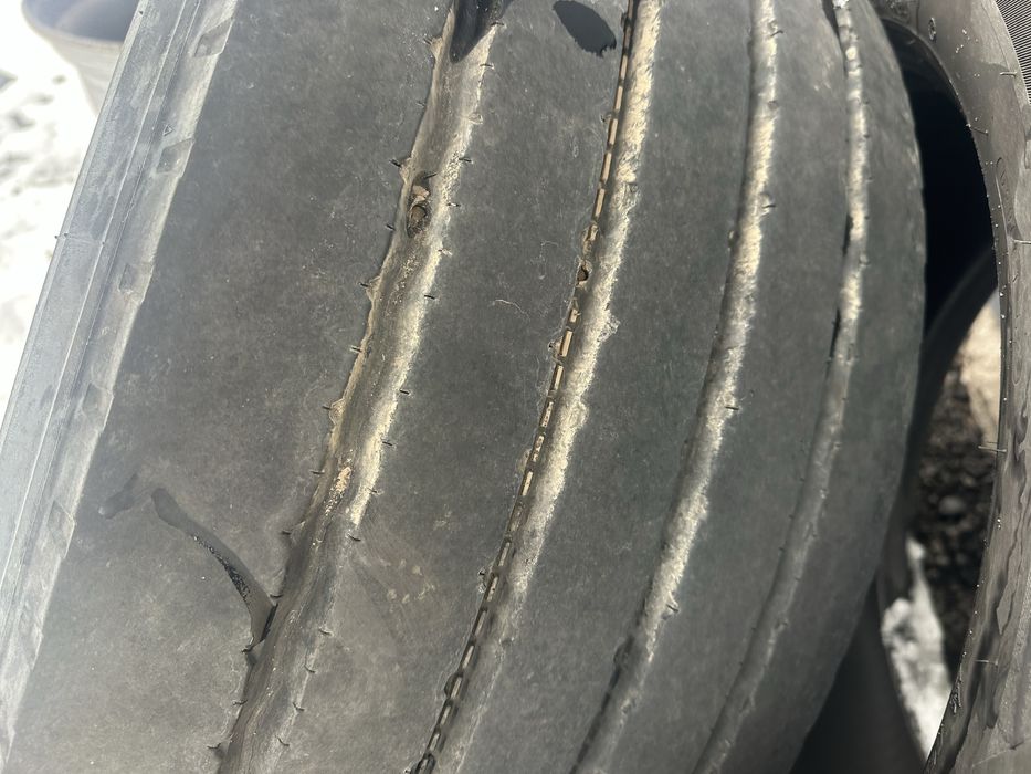 Продам шины Б/У грузовые