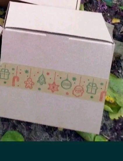 Играчки в кашони