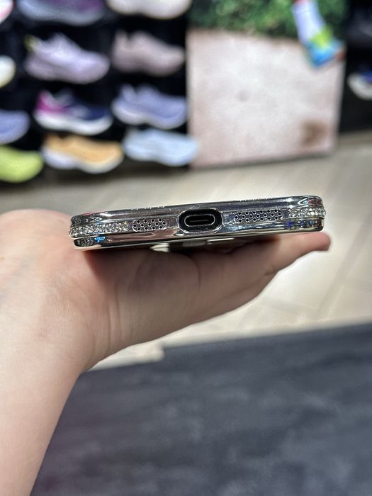 iPhone 16 Pro Max (1тб)