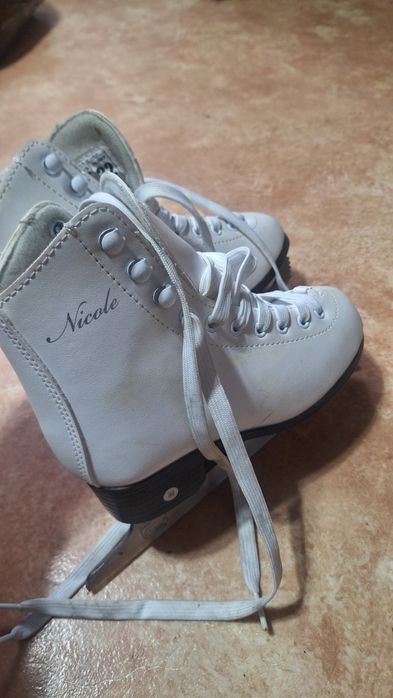 Коньки детские женские