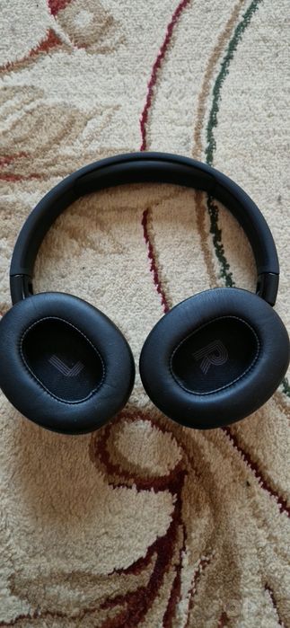 Безправадной наушник JBL  модел 770  Orginal