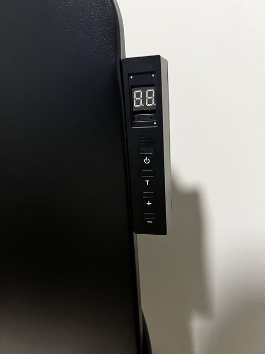 Продавам умна инфрачервена печка FlinQ Smart – 450 W