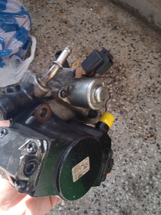 Гнп Delphi за Mercedes Benz W205/W906 2.2cdi