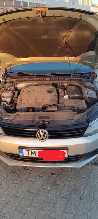 VW Jetta, an 2011, 1.6 TDI, Euro 5, manuală