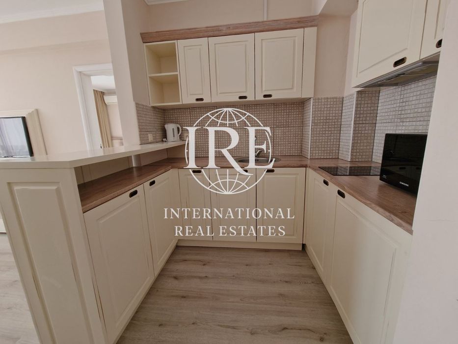 Продава се Тристаен апартамент в Балчик - 96 кв.м за 540 €/кв.м - Снимка #3