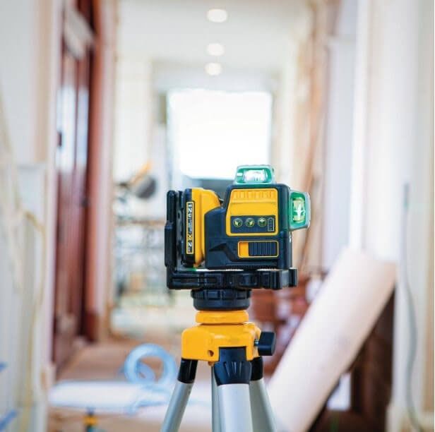 Лазерен нивелир Kraft Royal, самонивелиращ, 4D, дистнационно, жълт, 5V