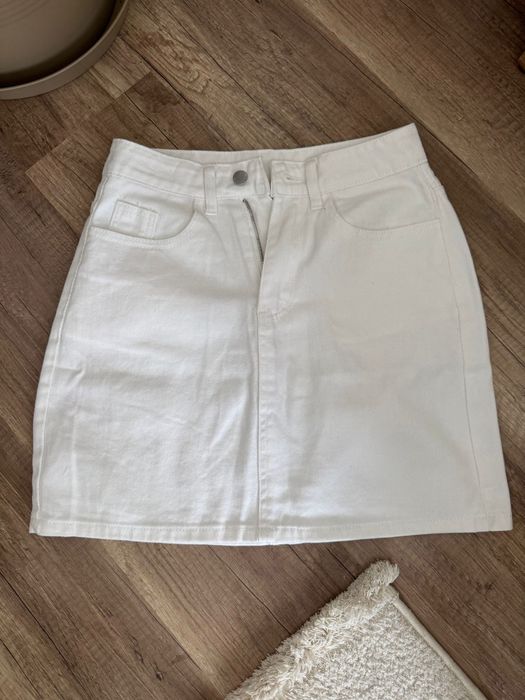 Нови дрехи с етикет размер-S