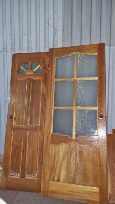 Межкомнатные Деревянные двери б/у