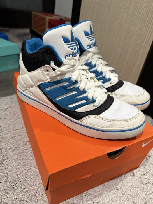 Adidasi Adidas inalti barbati