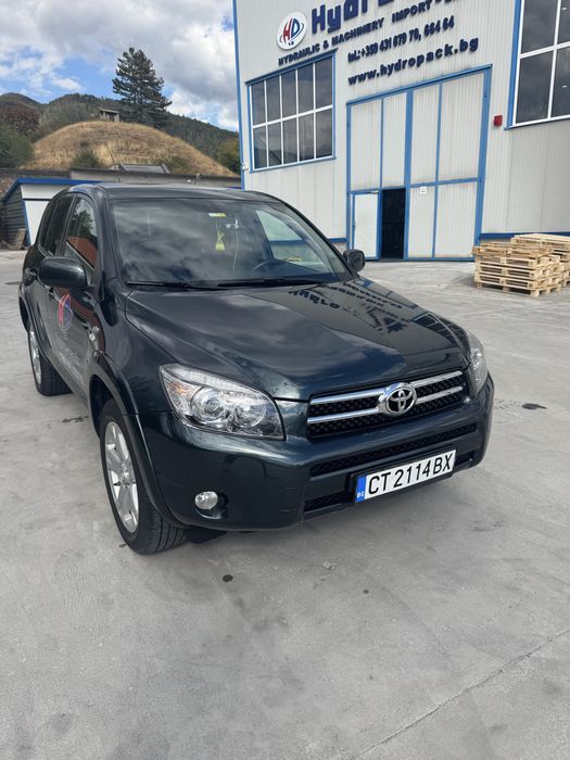 Toyota RAV 4 / 2.2 D-CAT