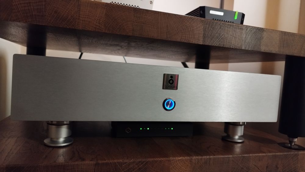 Продавам DAC Slaudio Pcm63k
