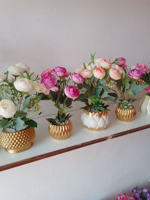 Oftobda rangi oʼchmaydigan uylar va  sovgʼauchun sunʼiy gullar