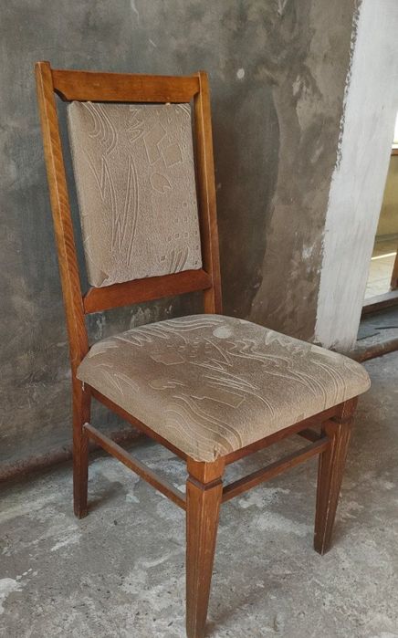 Комплект Стол, 6 стульев и стол.