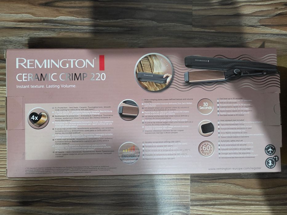Placa de creponat parul Remington Ceramic Crimp S3580