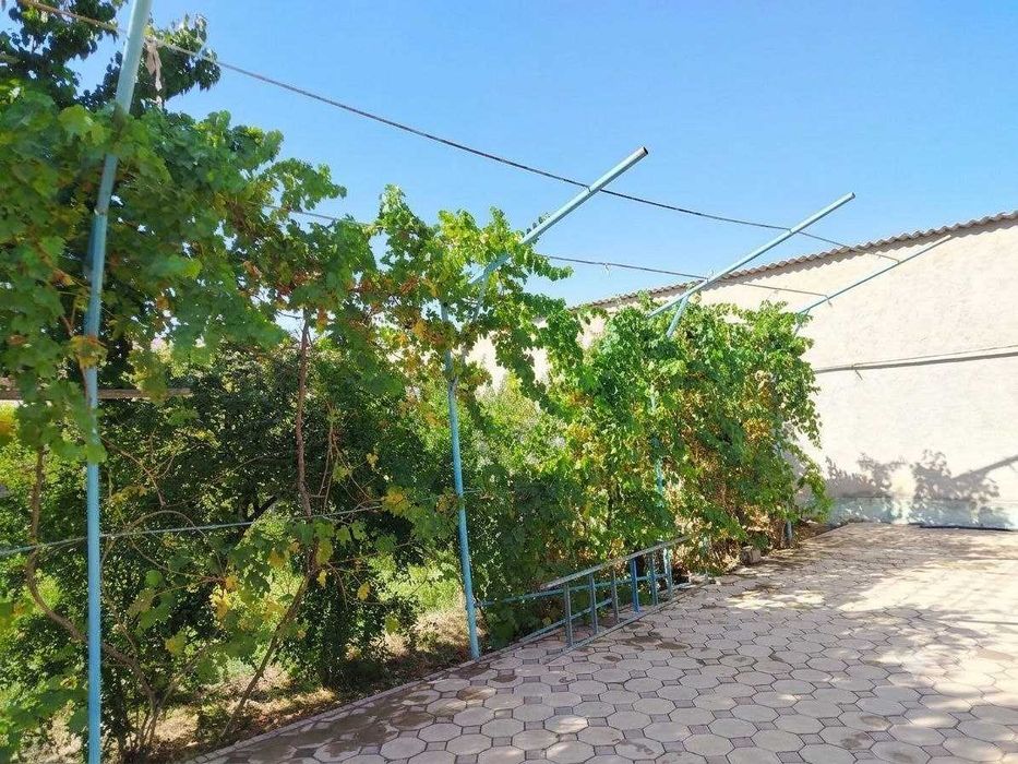 Hovli sotiladi, hamma sharoitlari bor tayyor