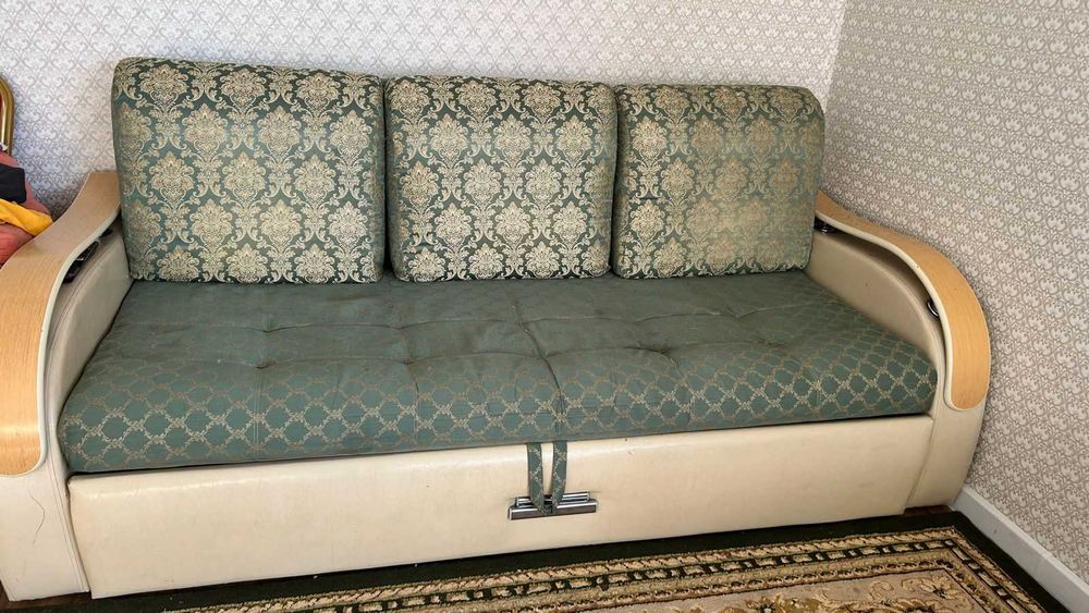 Продам диван раскладной